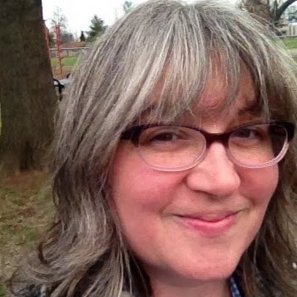 Meet your Posher, Kara - Picture 1 of 1